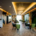 Bonsai ホテル 4*