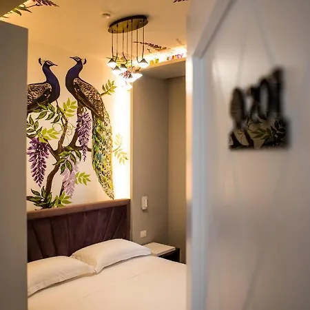 Bonsai Hotel