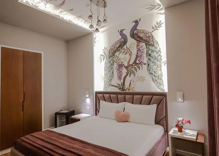 Отель Bonsai 4*